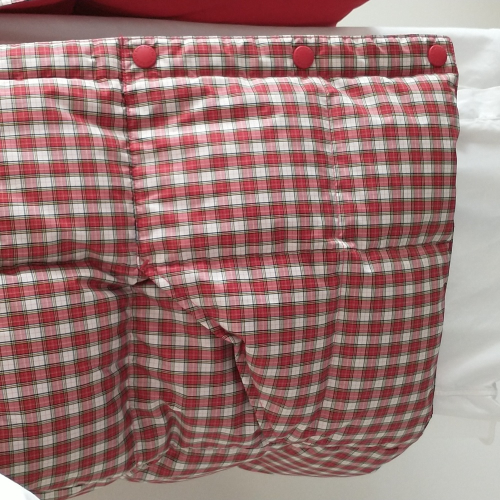 NWOT LANDS' END Red and White Checkered Puffer Vest. Size/ L - Picture 6 of 12